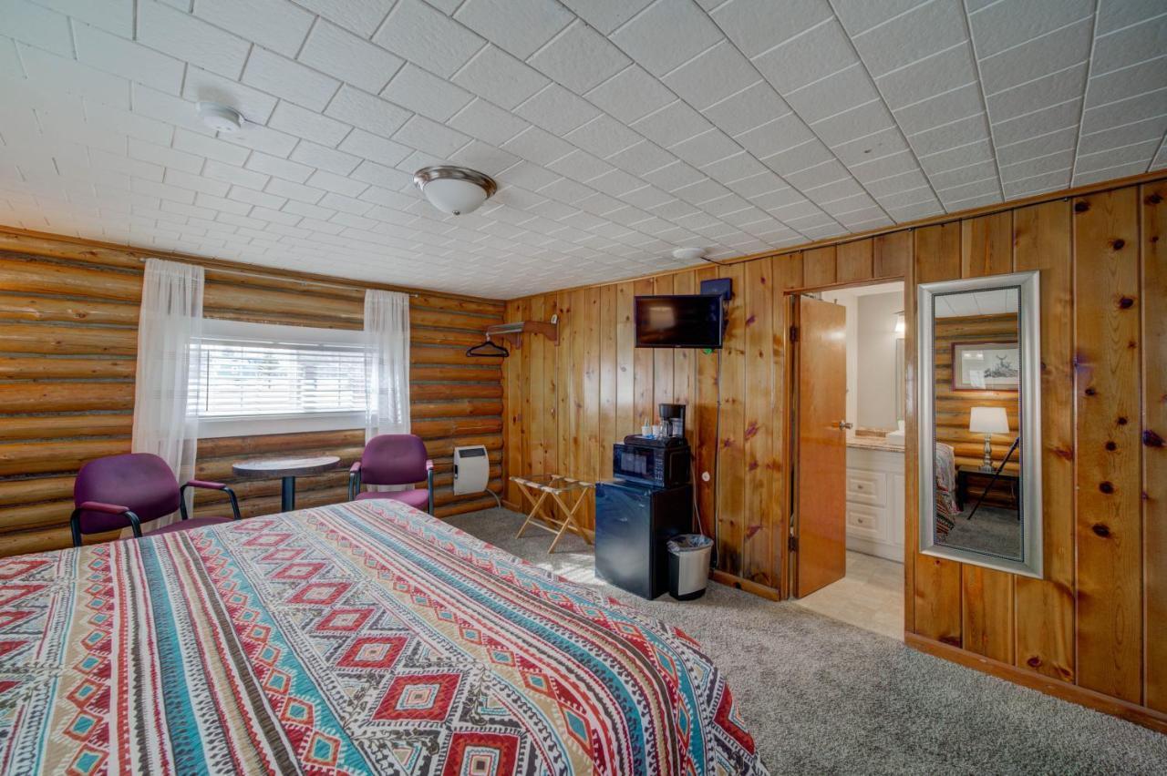 Sportsman'S Lodge Енніс Екстер'єр фото