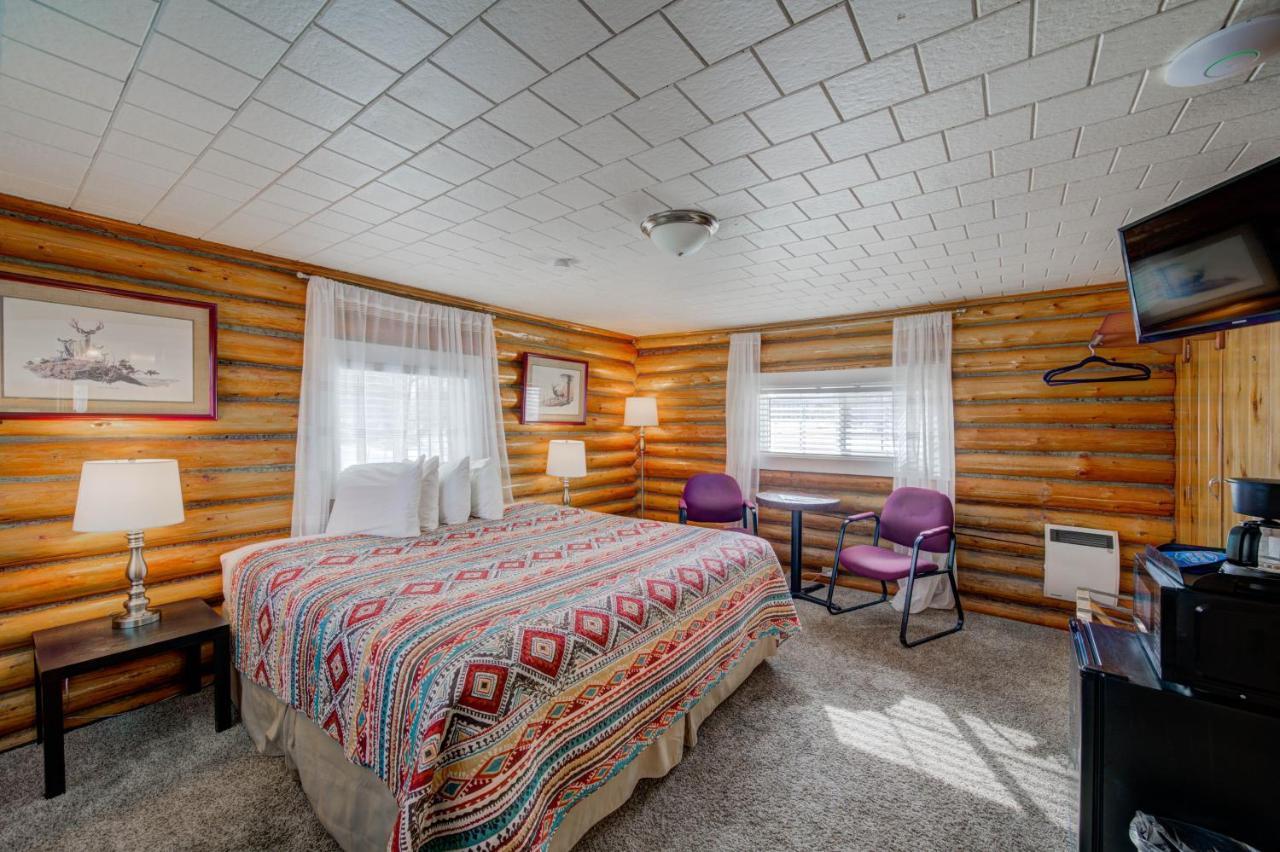 Sportsman'S Lodge Енніс Екстер'єр фото