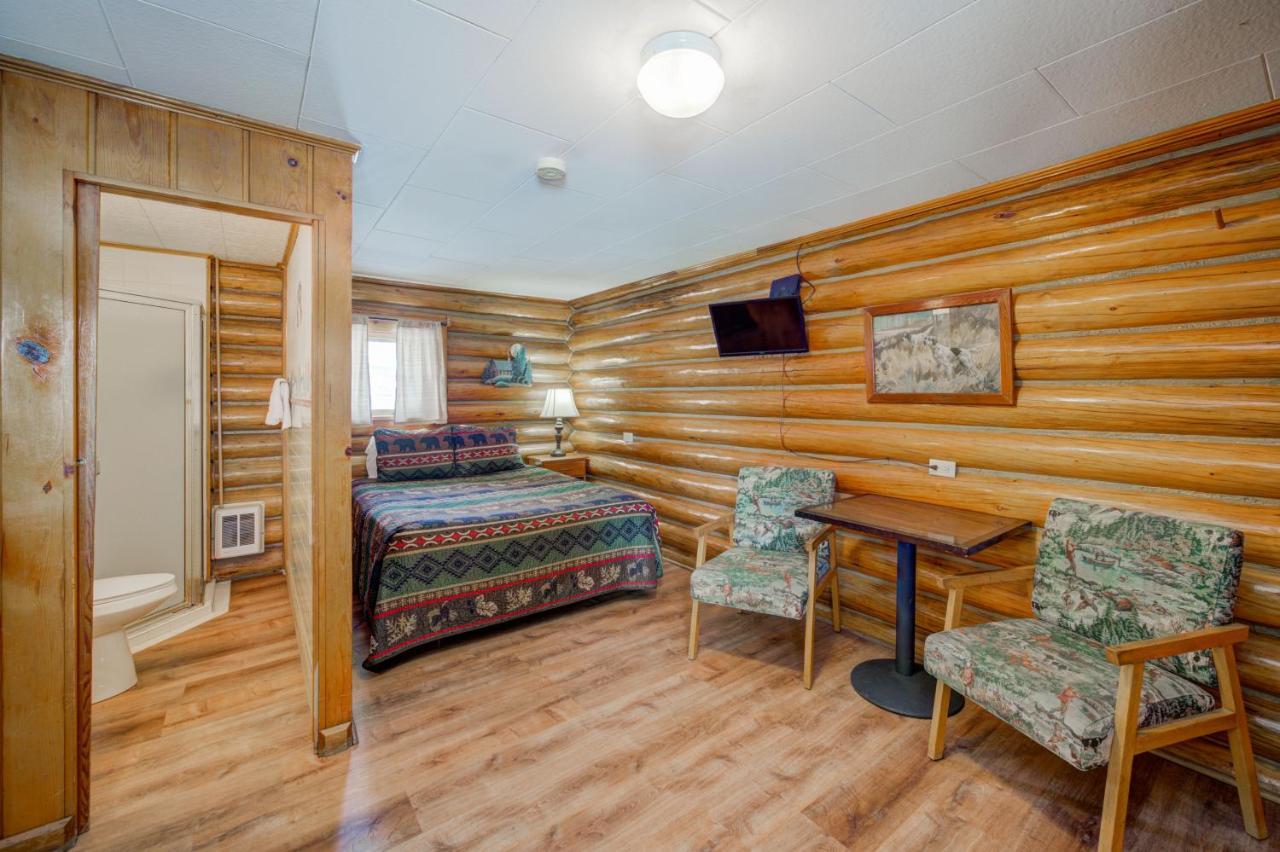 Sportsman'S Lodge Енніс Екстер'єр фото