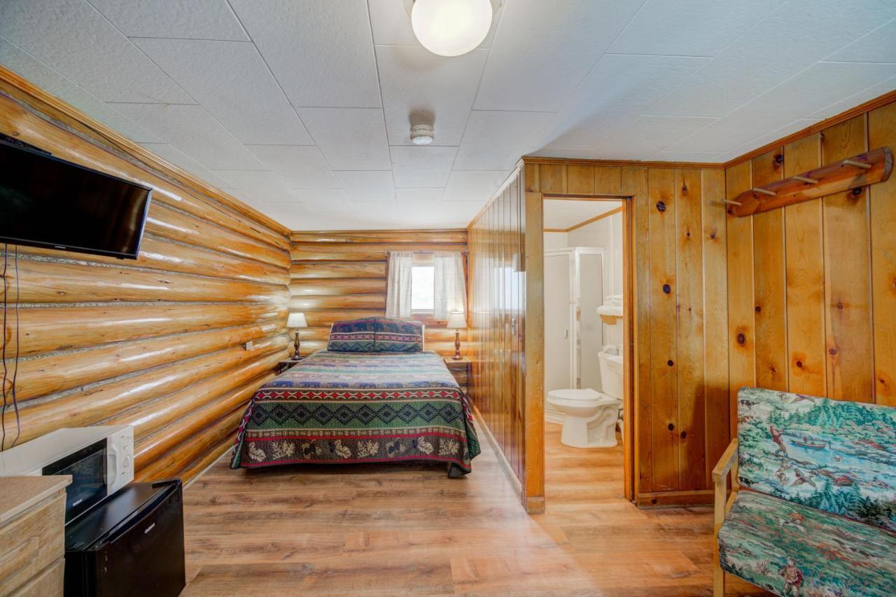 Sportsman'S Lodge Енніс Екстер'єр фото